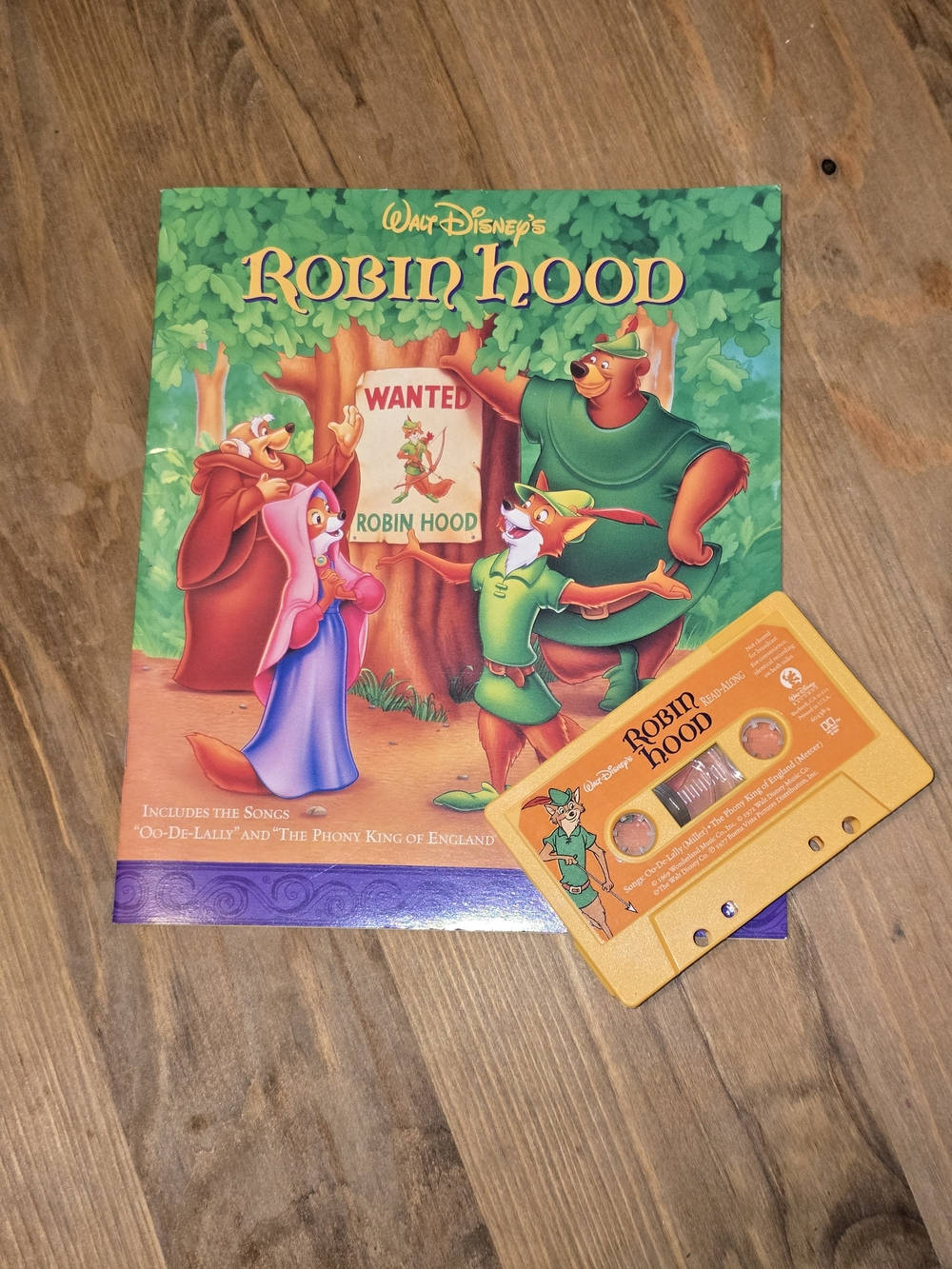 Vintage Disney Robin Hood Read-Along Book & Cassette Tape 1970s Storyteller